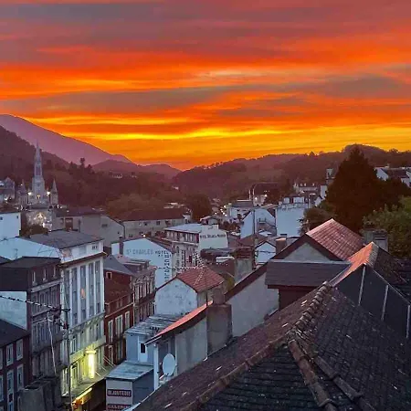 Pau 7 Vue Exceptionnelle Sur Et Les Pyrénées Lourdes